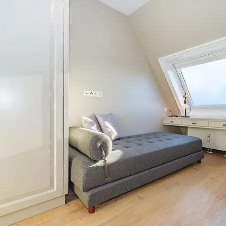 Nautilus 22 Von & Mehr *