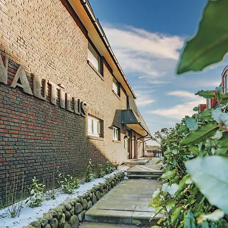 Nautilus 22 Von & Mehr *